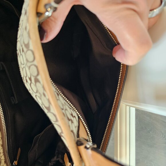 Coach Tote Bag - Picture 12 of 12